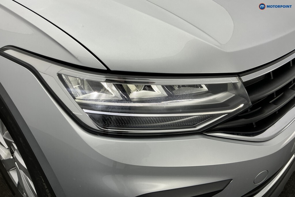 Volkswagen Tiguan 1.5 Tsi 150 R-line Edition Dsg White #26