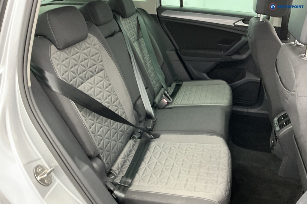 Volkswagen Tiguan 1.5 Tsi 150 R-line Edition Dsg White #11