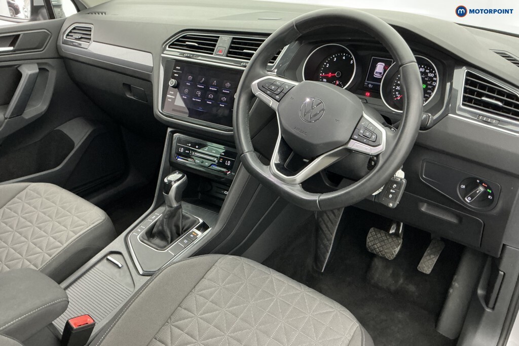 Volkswagen Tiguan 1.5 Tsi 150 R-line Edition Dsg White #12