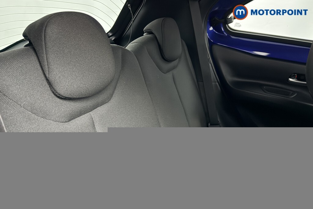 Toyota Aygo X 1.0 Vvt-i Edge Euro 6 Ss Red #24
