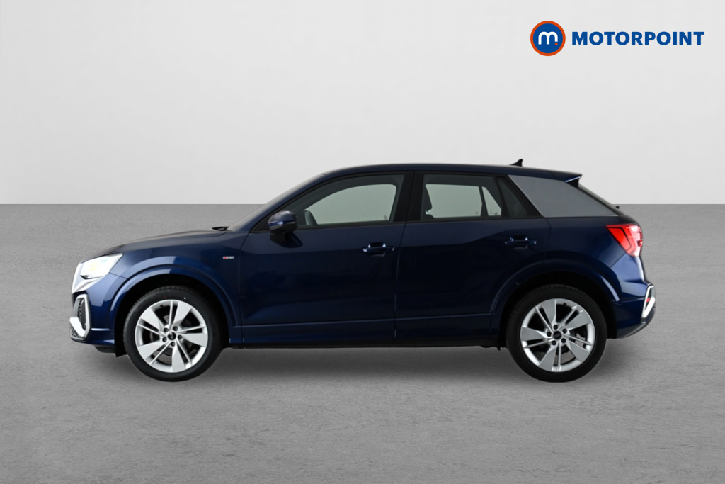 Audi Q2 35 Tfsi S Line PJ23RZF Blue #4