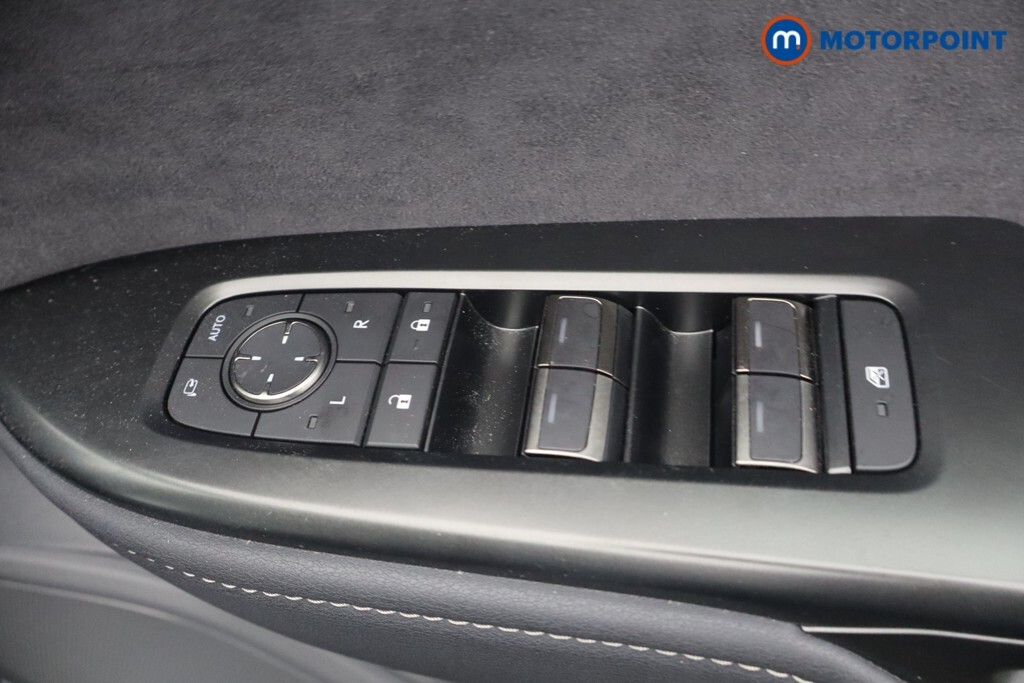Lexus RZ 450E 230Kw Direct4 Takumi 71.4 Kwh Estate Blue #19