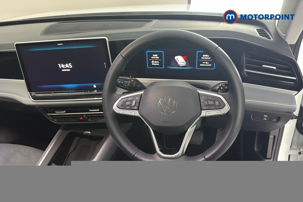 Volkswagen Passat 1.5 Tsi Ehybrid 19.7Kwh R-line Estate P White #10
