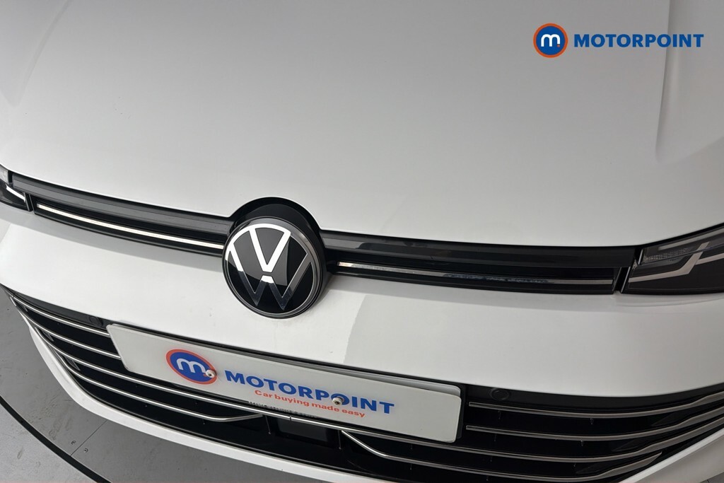 Volkswagen Passat 1.5 Tsi Ehybrid 19.7Kwh R-line Estate P White #41