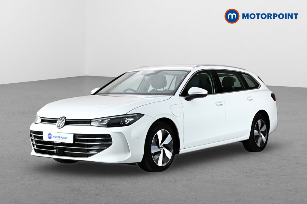 Volkswagen Passat 1.5 Tsi Ehybrid Life Dsg White #3