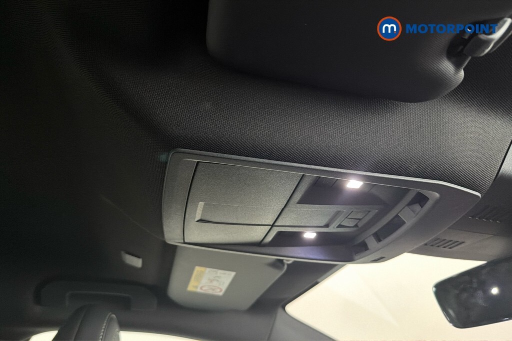Peugeot 3008 1.2 Hybrid 136 Gt E-dsc6 2025 Black #33