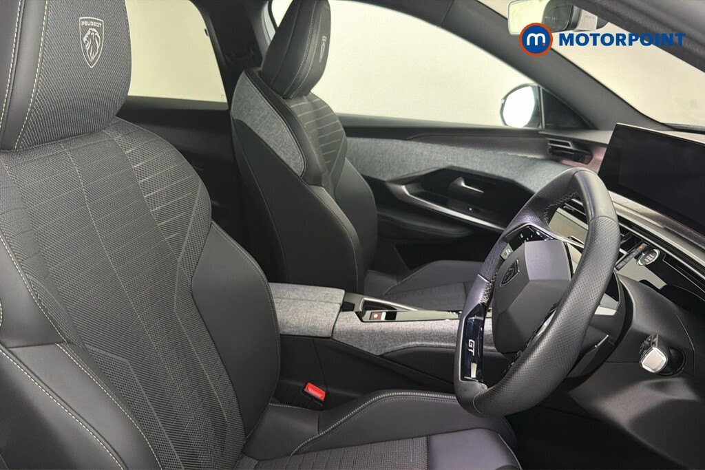 Peugeot 3008 1.2 Hybrid 136 Gt E-dsc6 2025 Black #27