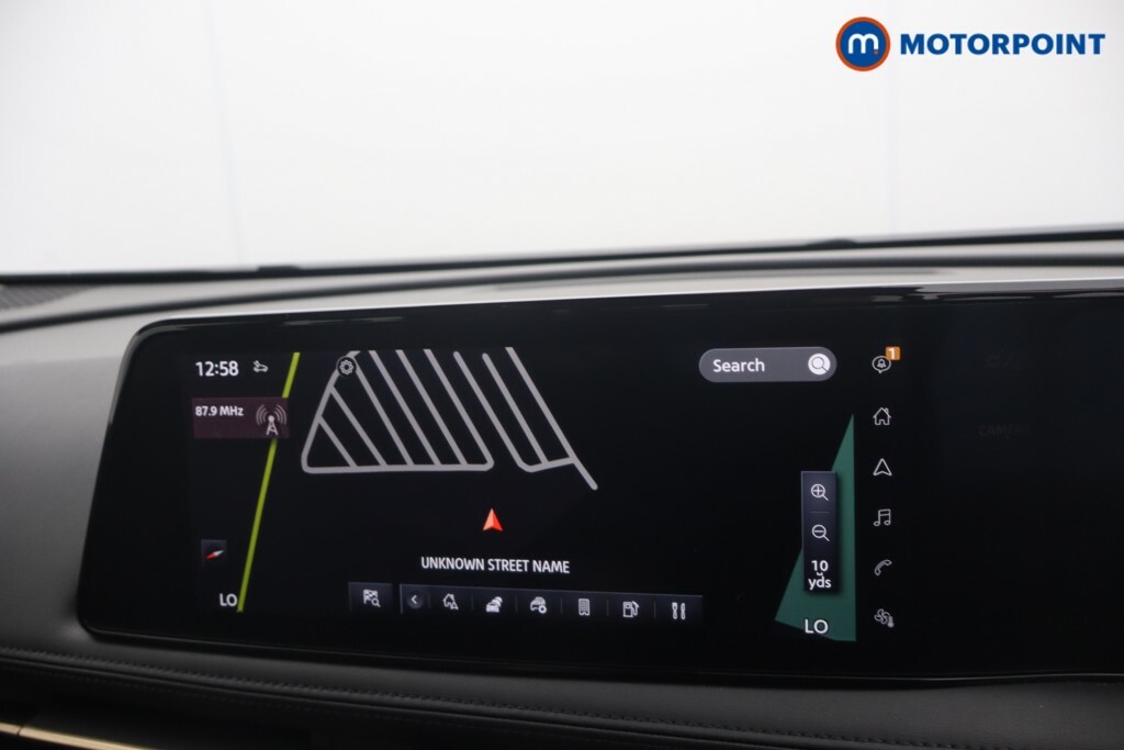 Nissan Ariya 63Kwh Engage Suv 7.4Kw Charger Green #30