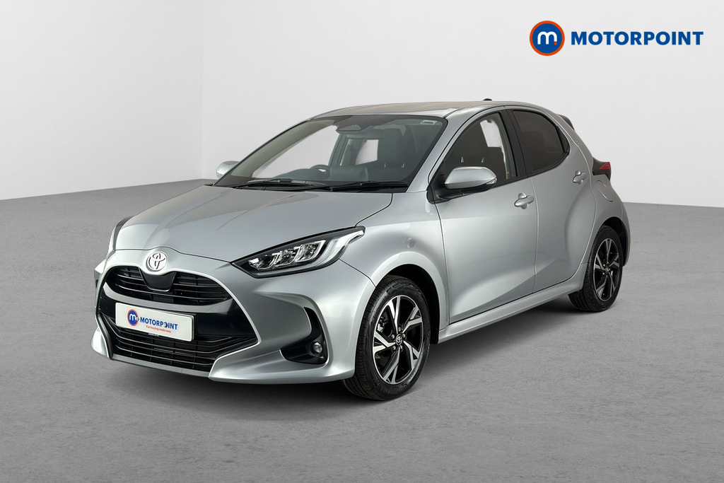 Toyota Yaris 1.5 Hybrid Design Cvt Silver #3