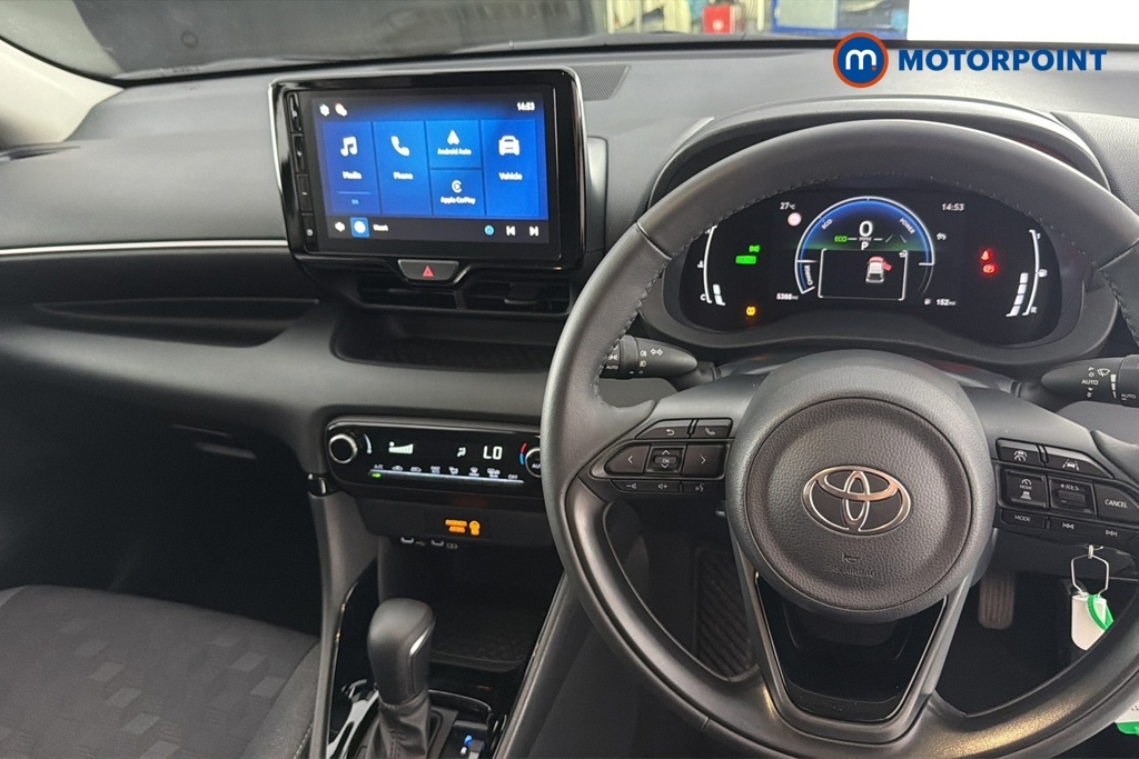 Toyota Yaris 1.5 Hybrid Icon Cvt White #9