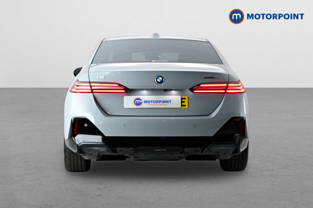 BMW i5 40 83.9Kwh M Sport Touring Edrive 11Kw Charger Green #6