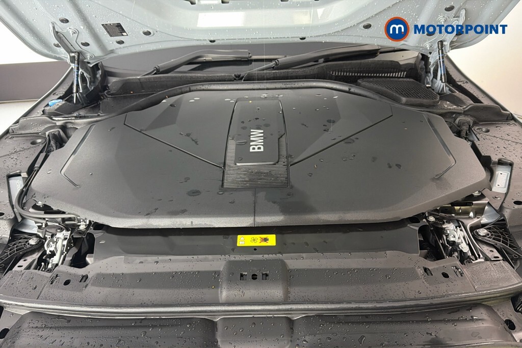 BMW i5 40 83.9Kwh M Sport Touring Edrive 11Kw Charger Green #48