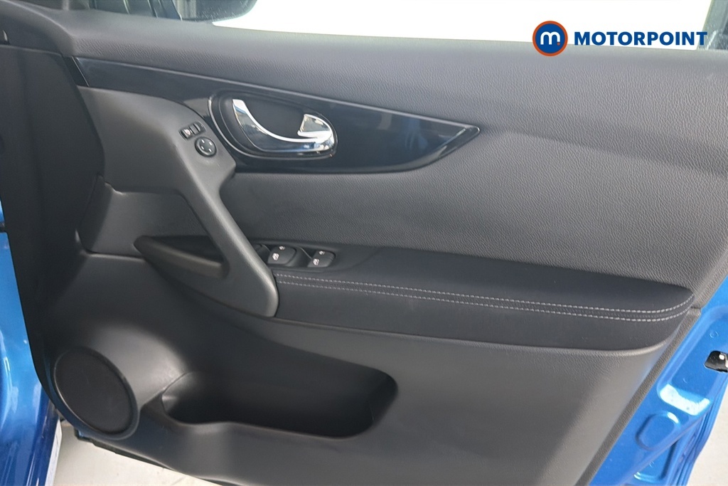 Nissan Qashqai 1.3 Dig-t N-connecta Suv Dct Euro Black #17