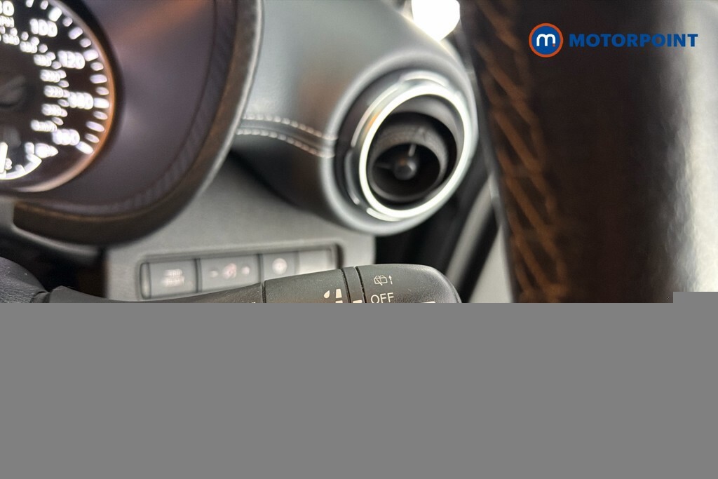 Nissan Juke Nissan Juke 1.0 Dig-t Tekna Suv Brown #14