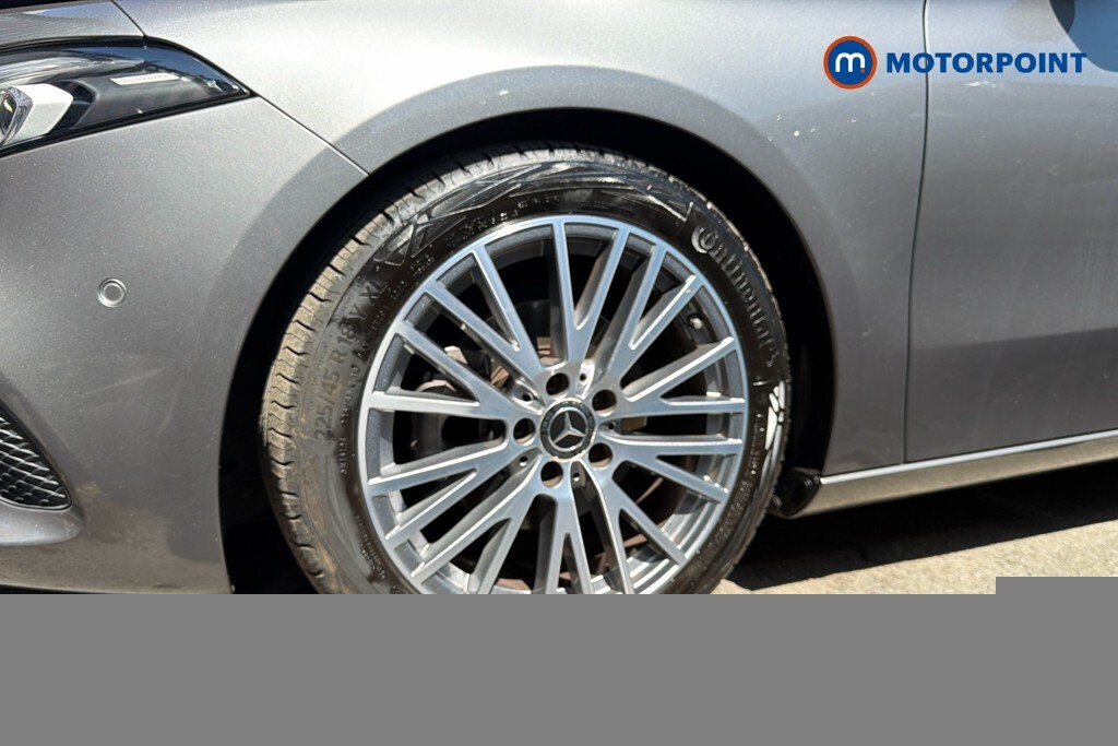 Mercedes-Benz A Class 1.3 A200 Sport Saloon Euro 6 S Silver #26