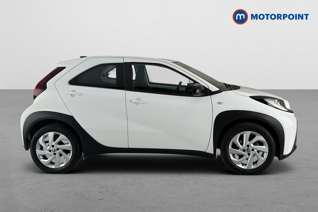 Toyota Aygo X 1.0 Vvt-i Pure White #4