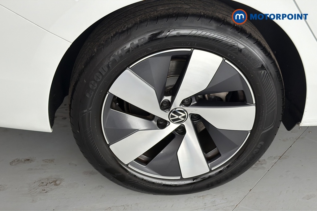Volkswagen Passat 1.5 Etsi Mhev Life Estate Hybrid Dsg Eu Silver #43