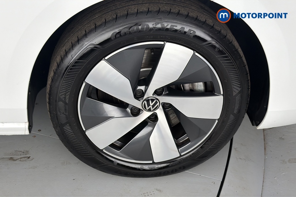 Volkswagen Passat 1.5 Etsi Mhev Life Estate Hybrid Dsg Eu Silver #44