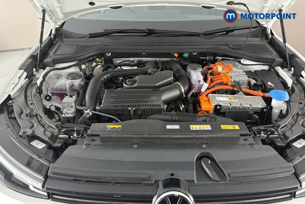 Volkswagen Passat 1.5 Etsi Mhev Life Estate Hybrid Dsg Eu Silver #45