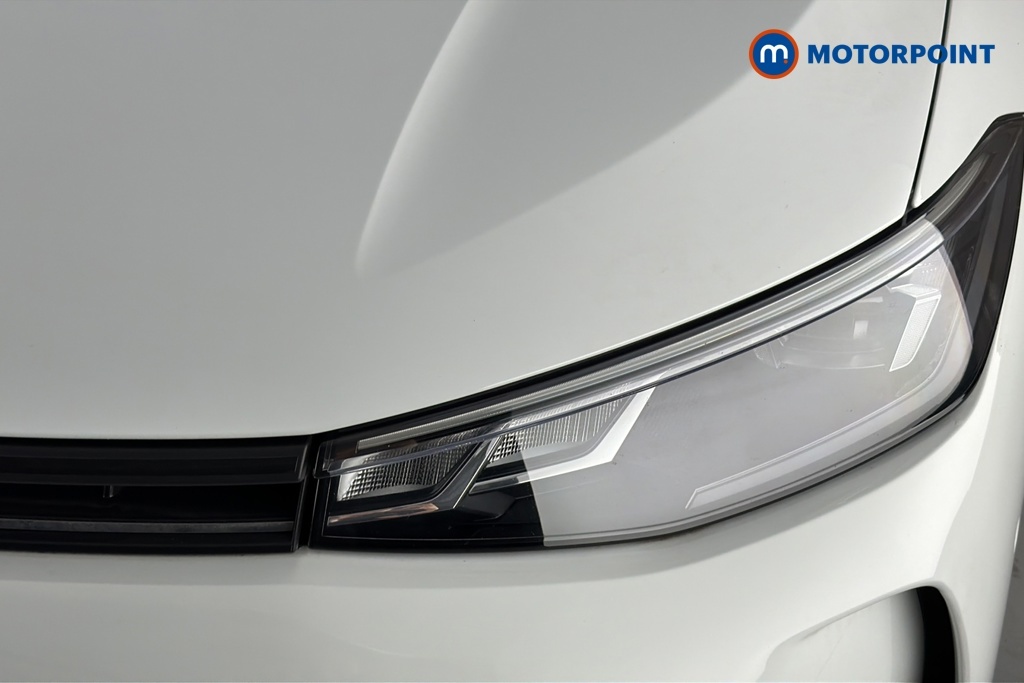 Volkswagen Passat 1.5 Etsi Mhev Life Estate Hybrid Dsg Eu Silver #39