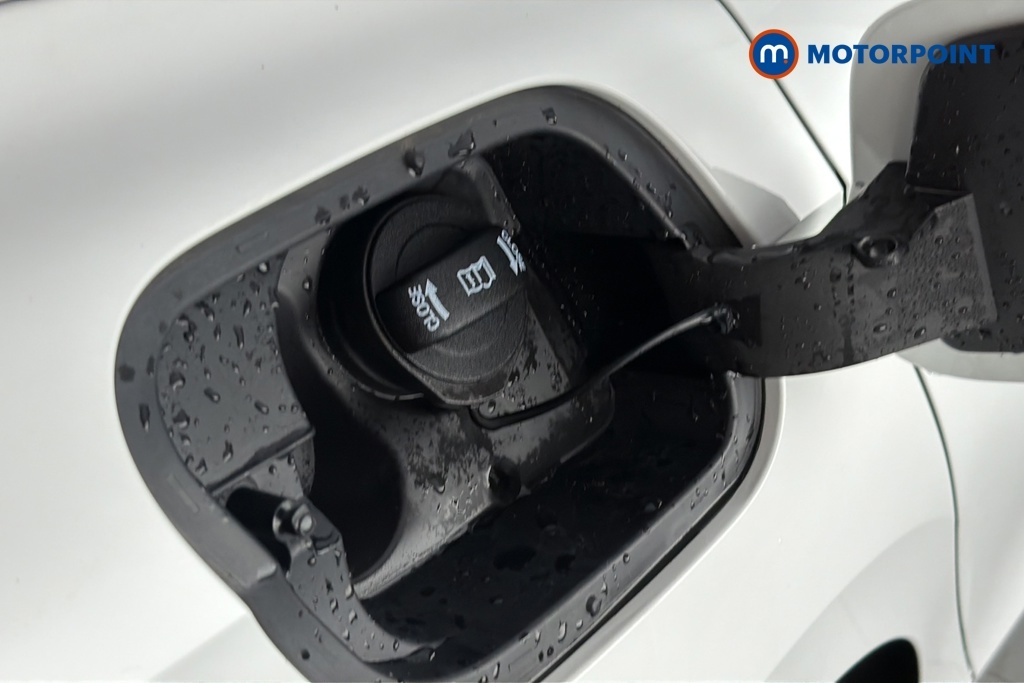 Volkswagen Passat 1.5 Etsi Mhev Life Estate Hybrid Dsg Eu Silver #38