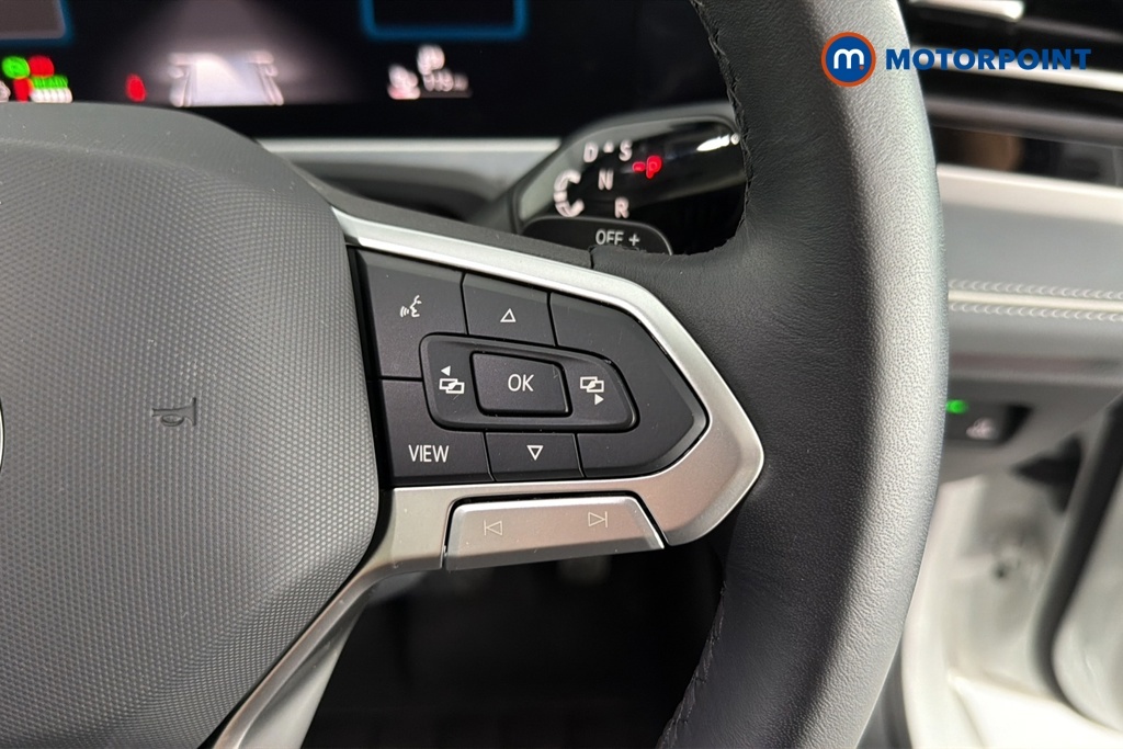 Volkswagen Passat 1.5 Etsi Mhev Life Estate Hybrid Dsg Eu Silver #11