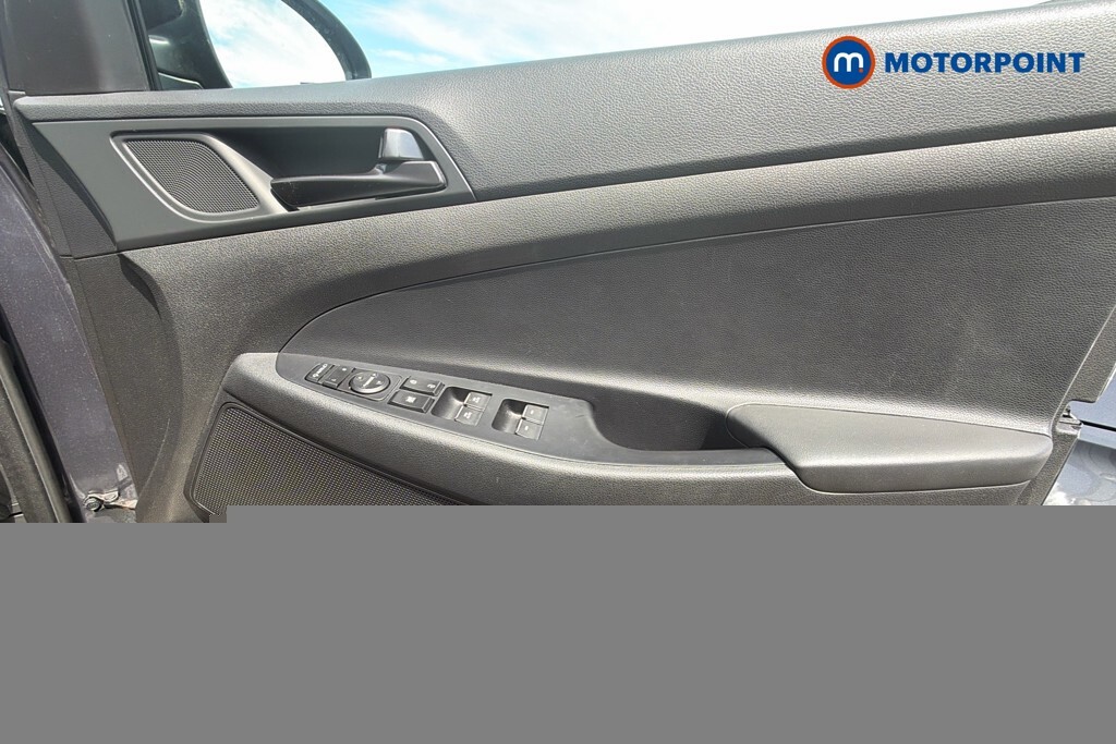 Hyundai Tucson 1.6 Gdi Se Nav 2Wd Suv Euro 6 Black #16