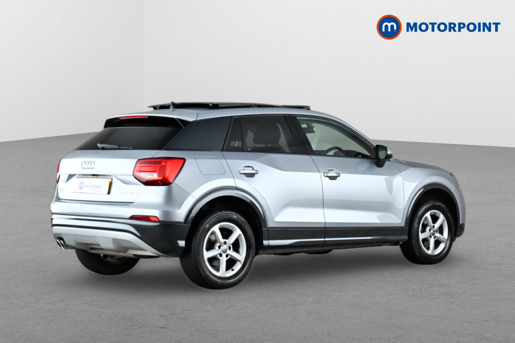 Audi Q2 35 Tfsi Se S Tronic Silver #6