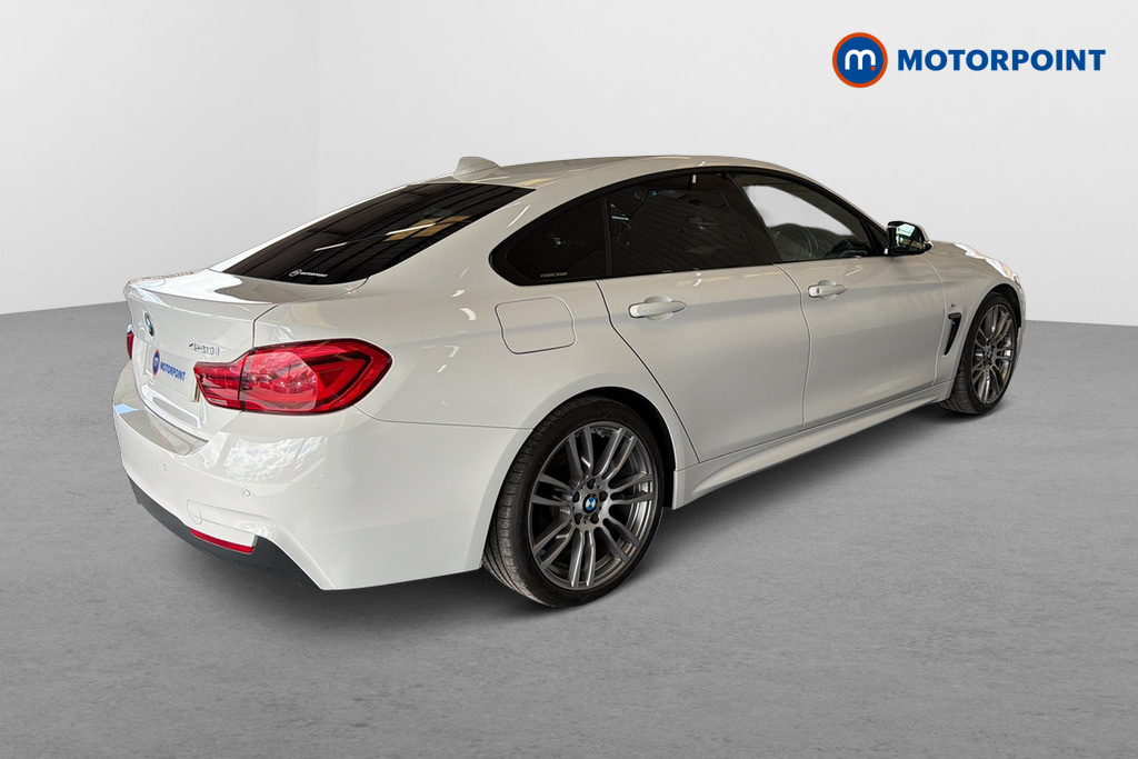BMW 4 Series 420I M Sport Professional Media White #4