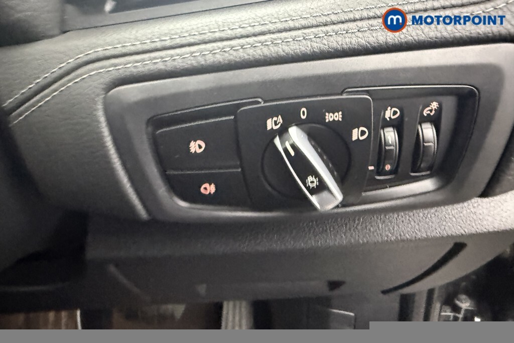 BMW 2 Series 220D Luxury Step Black #19