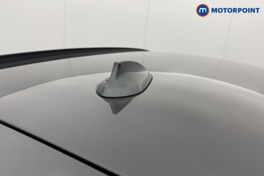 BMW 2 Series 220D Luxury Step Black #10