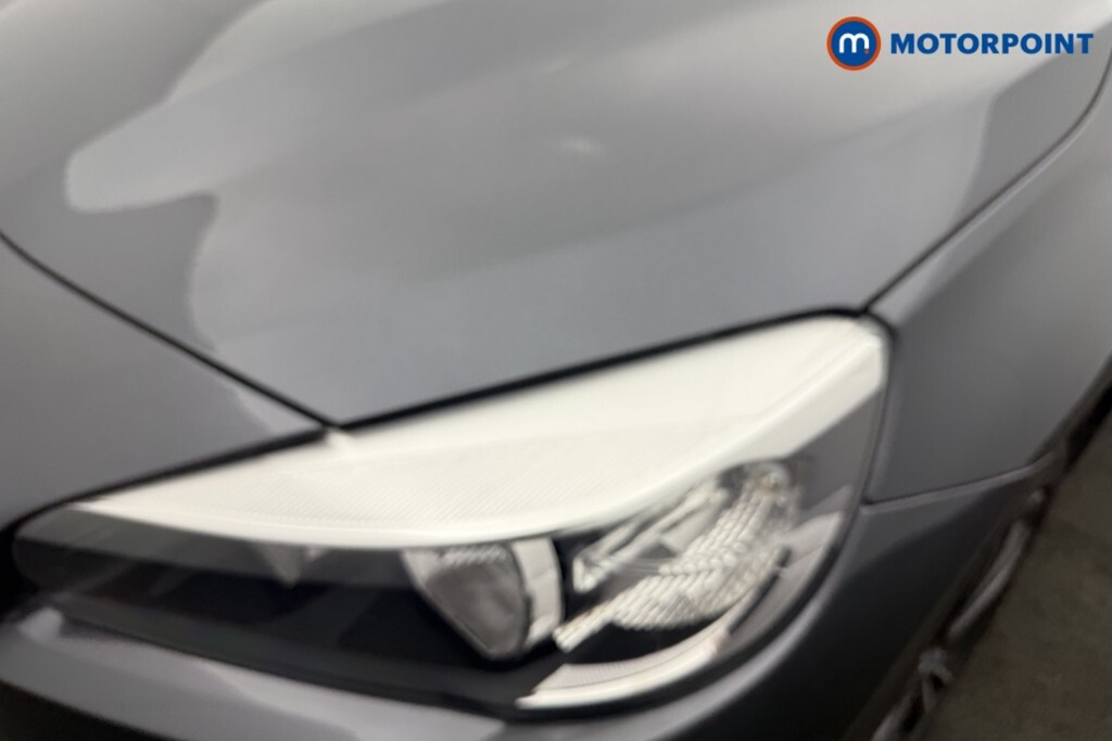 BMW 2 Series 220D Luxury Step Black #30
