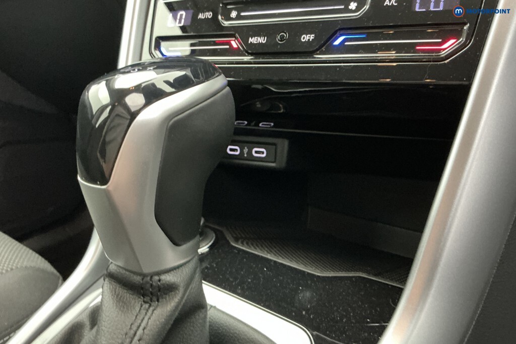 Volkswagen T-Roc 1.5 Tsi Life Grey #24