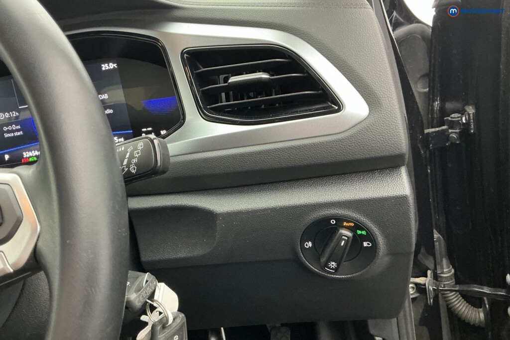 Volkswagen T-Roc 1.5 Tsi Life Grey #30