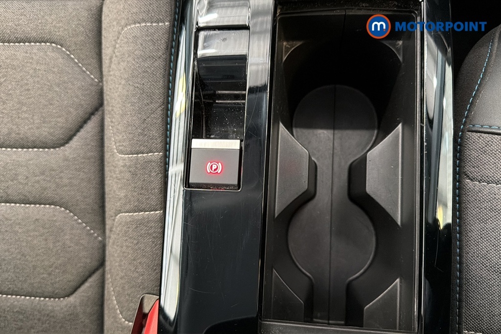 Citroen C4 1.2 Puretech Sense Red #17