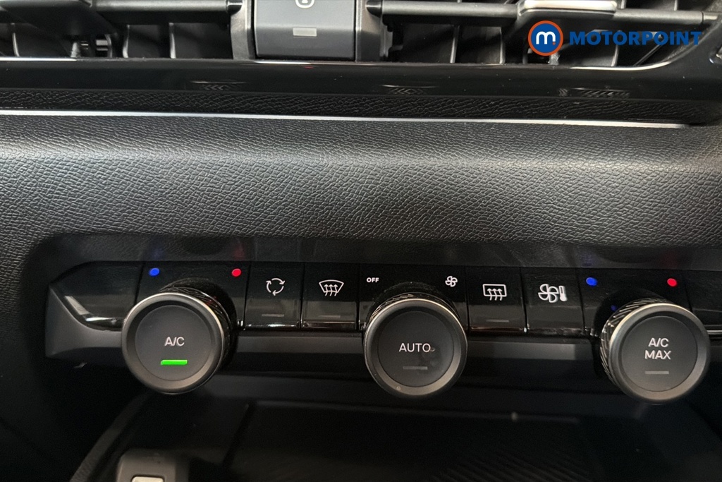 Citroen C4 1.2 Puretech Sense Red #15