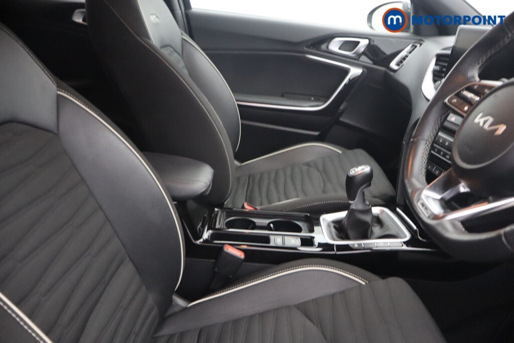 Kia Proceed Gt-line S 1.5T White #19