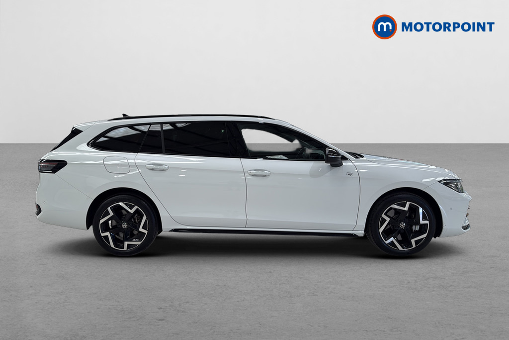Volkswagen Passat 1.5 Tsi Ehybrid 272 R-line Dsg RK25VHZ White #4
