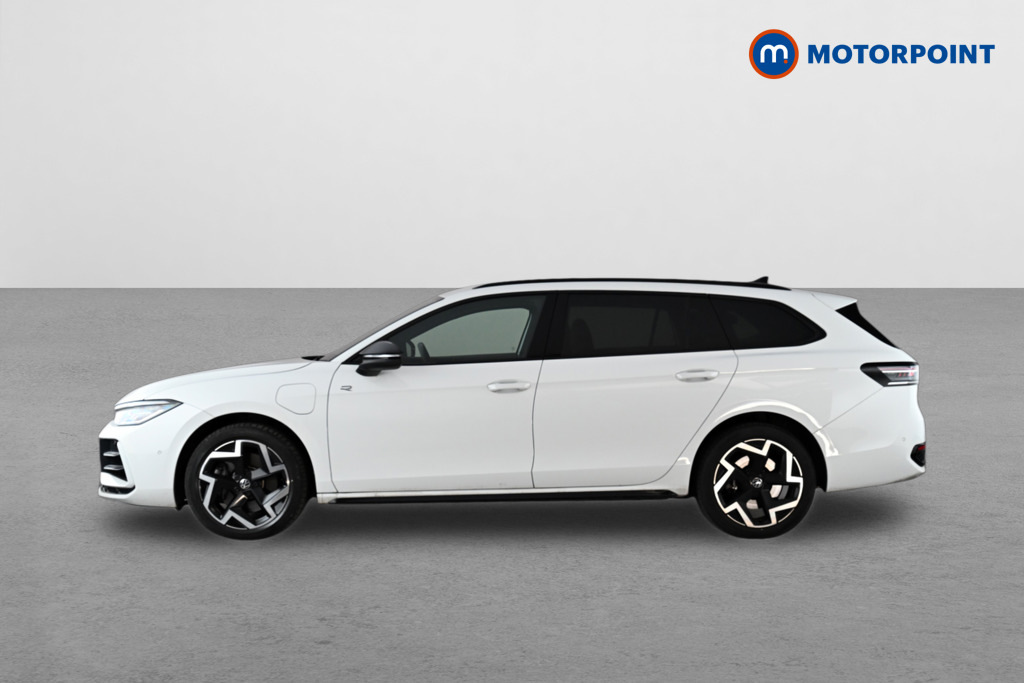 Volkswagen Passat 1.5 Tsi Ehybrid 272 R-line Dsg White #4