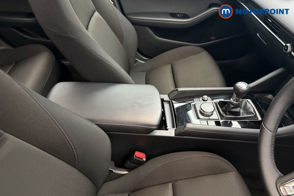 Mazda 3 Prime-line Black #21