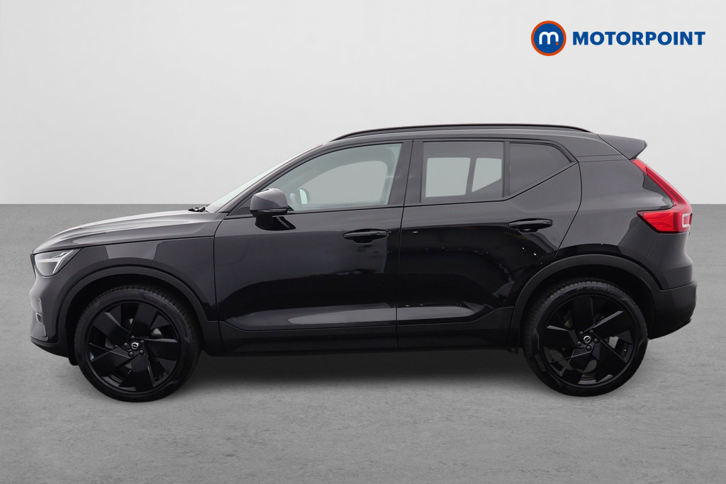 Volvo XC40 2.0 B3p Plus Black Edition MJ75KCE Black #4