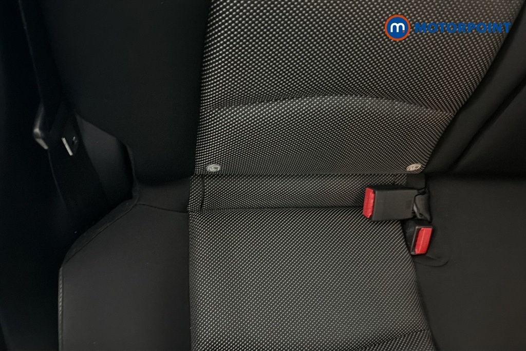 Mazda 2 Se Plus Red #21