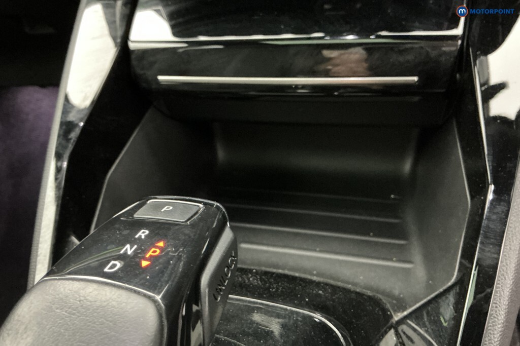 Peugeot 2008 Puretech Ss Active Black #22