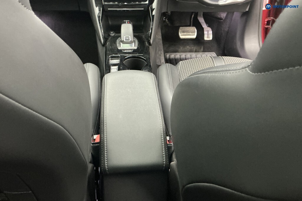 Peugeot 2008 Puretech Ss Active Black #18