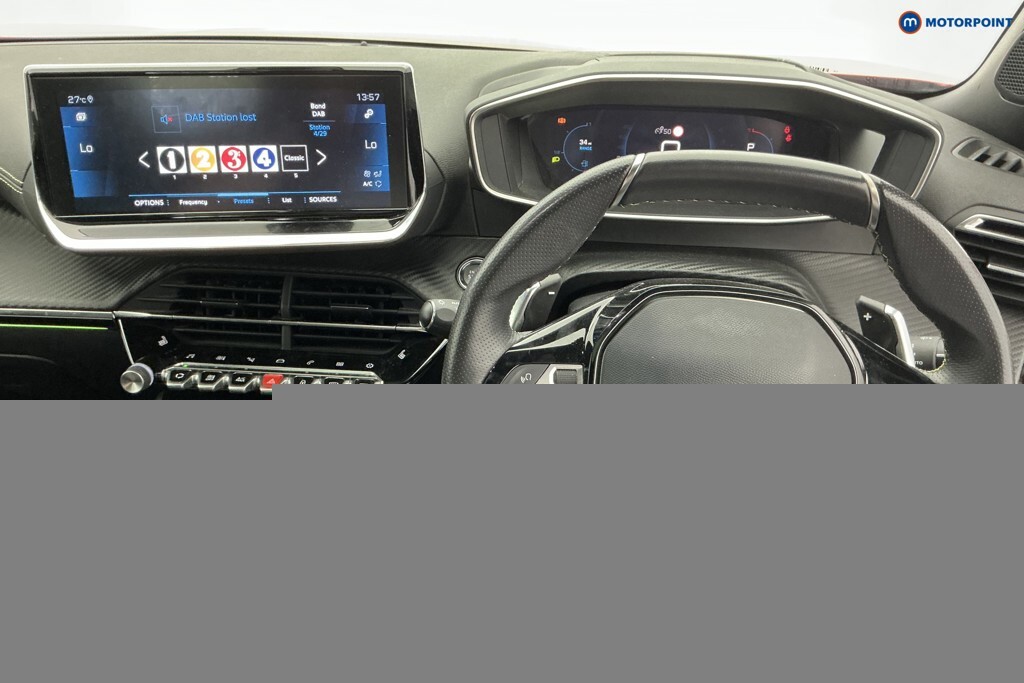Peugeot 2008 Puretech Ss Active Black #8