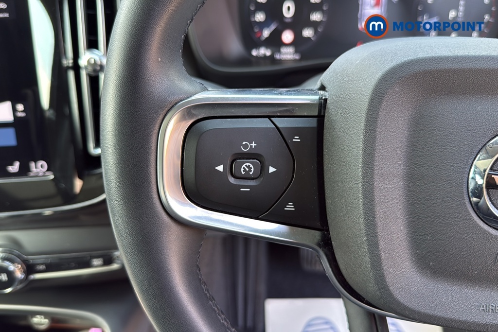 Volvo XC40 Inscript Pro T5 Rcha Grey #12
