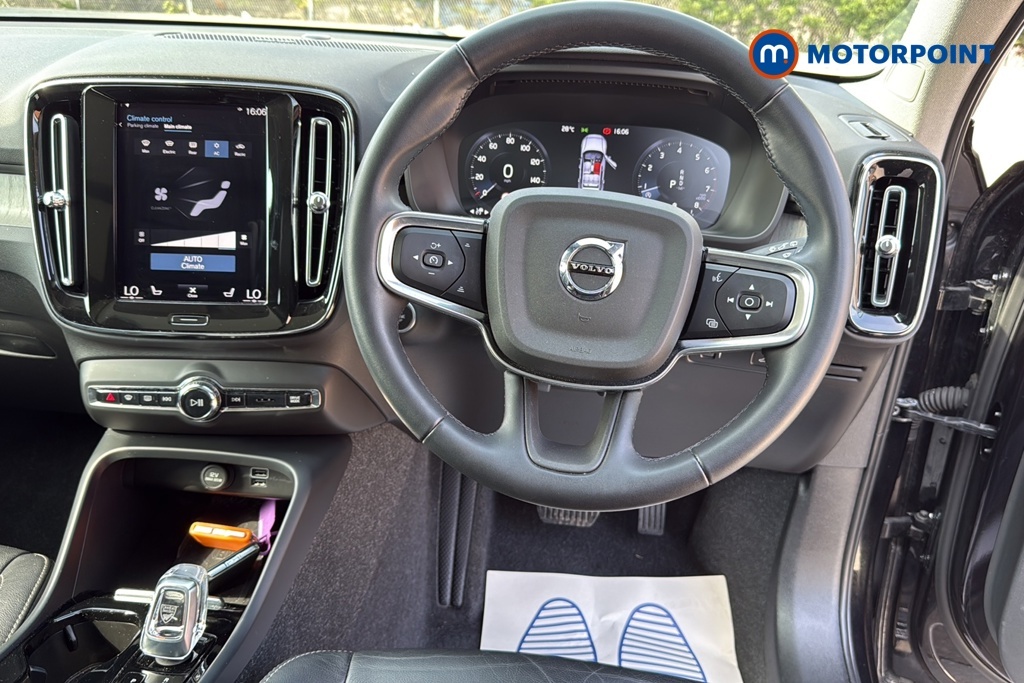 Volvo XC40 Inscript Pro T5 Rcha Grey #9