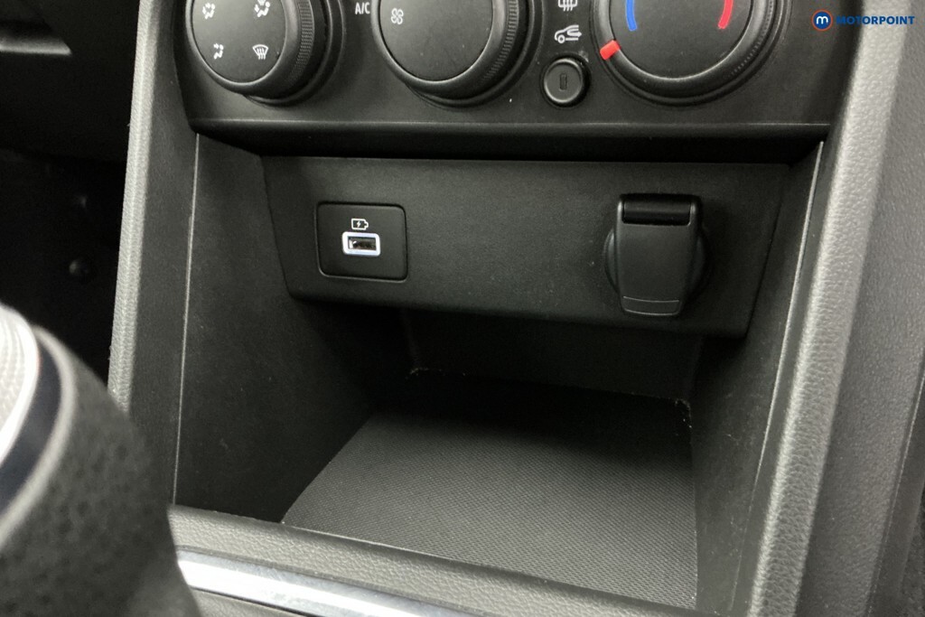 Dacia Sandero Essential Grey #23