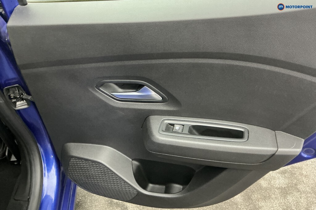 Dacia Sandero Essential Grey #33