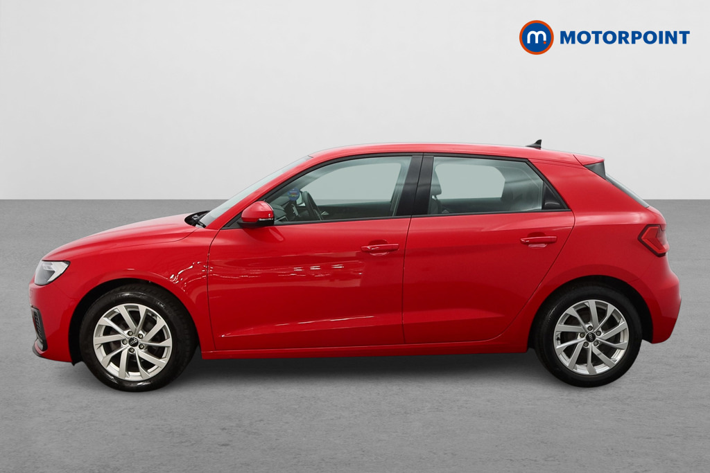 Audi A1 25 Tfsi Sport S Tronic Red #4